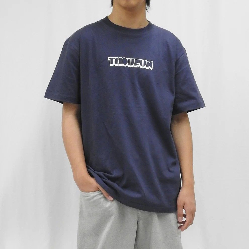 ネイビー