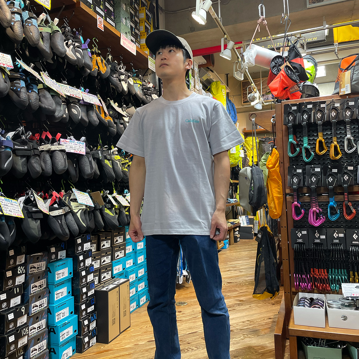 ヴィンテージアイスグレー