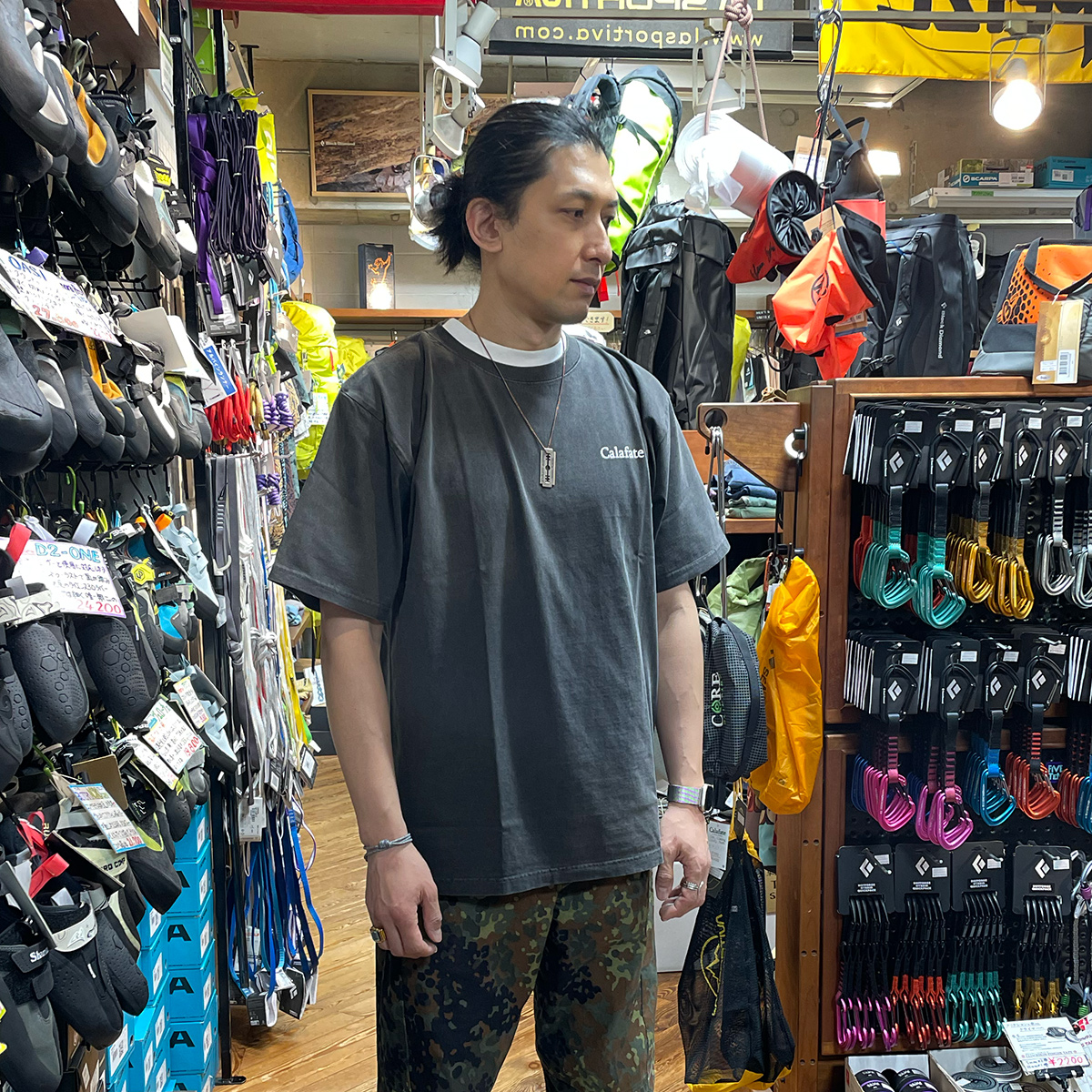 ヴィンテージブラック