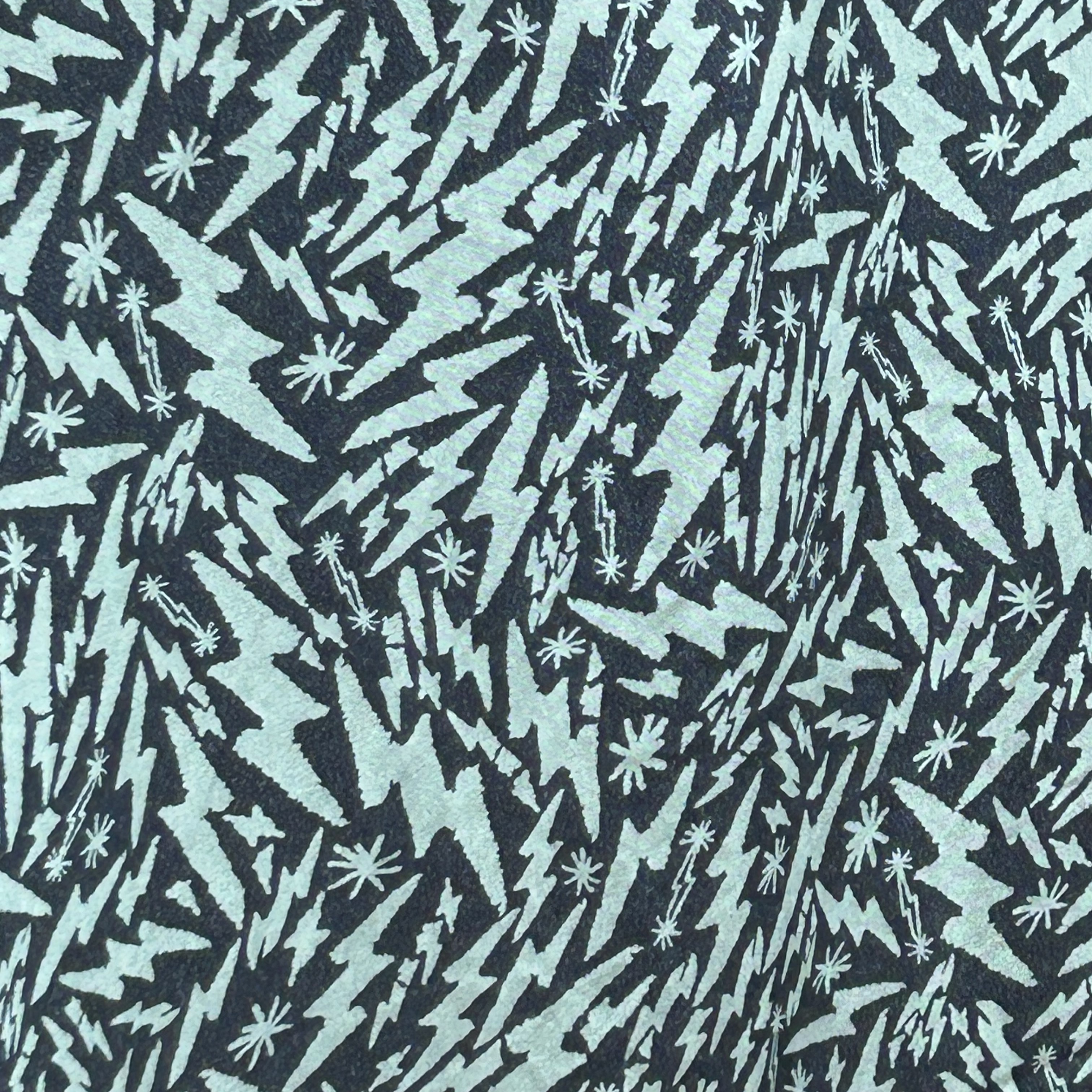 ライトニングブルー　LB