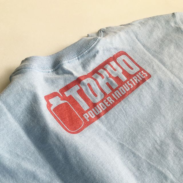 パウダーブルー